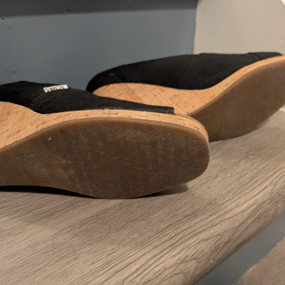 TOMS Black Open-Toe Cork Wedge Heels